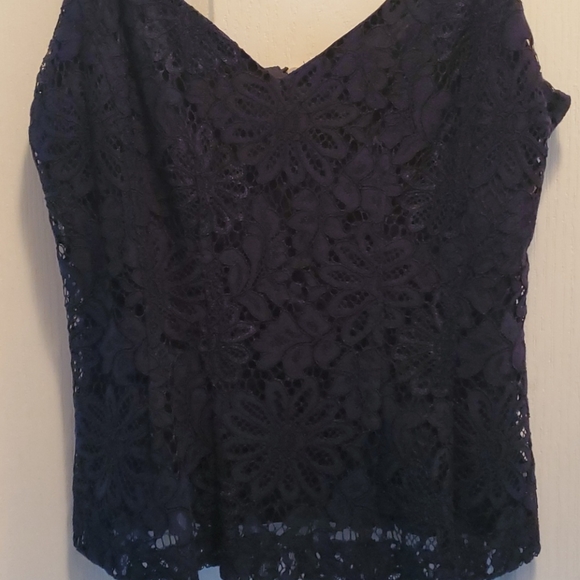 Dynamite lace top - Picture 2 of 5